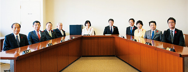 文教委員会の写真