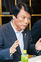 知事の写真