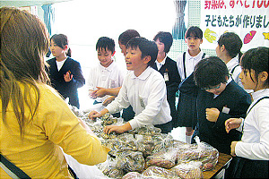 黒田小学校こふん祭りの様子