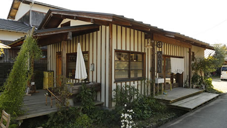平成26年に自宅敷地内にオープンしたカフェ