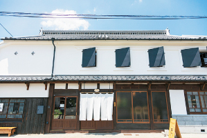 旧寺崎邸外観