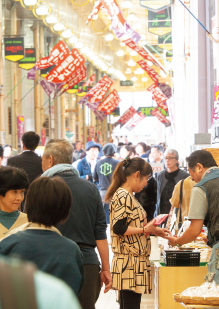 飯塚市中心商店街の様子1