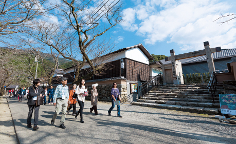 「ふるさと巡り」福岡コースの様子1