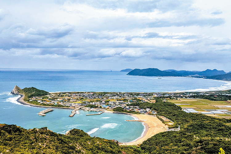 立石山から眺める糸島の風景写真