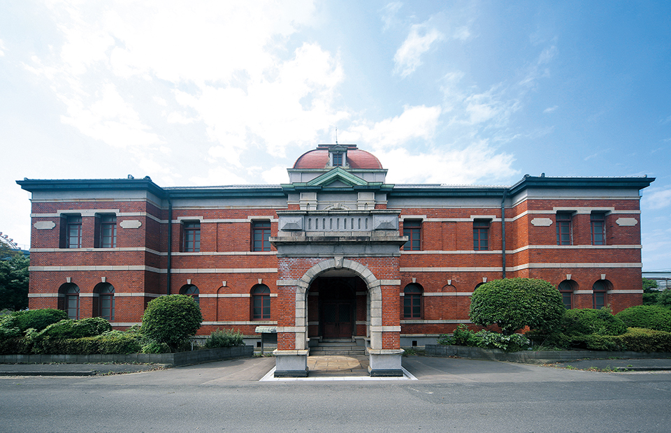 官営八幡製鐵所の旧本事務所の外観写真
