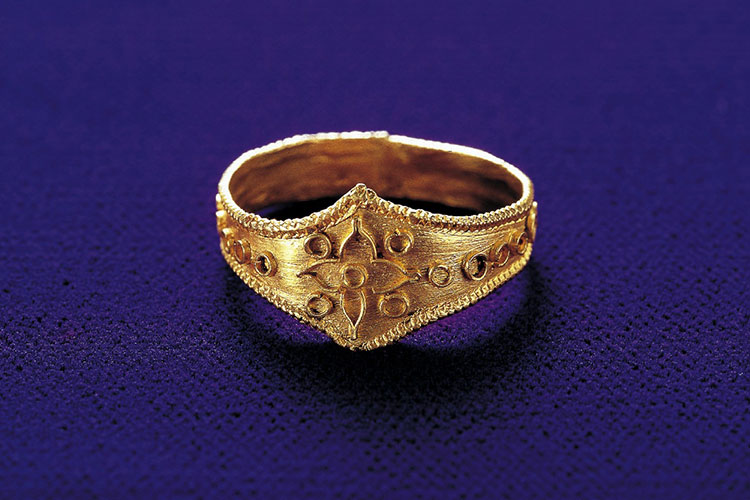 金製指輪の写真
