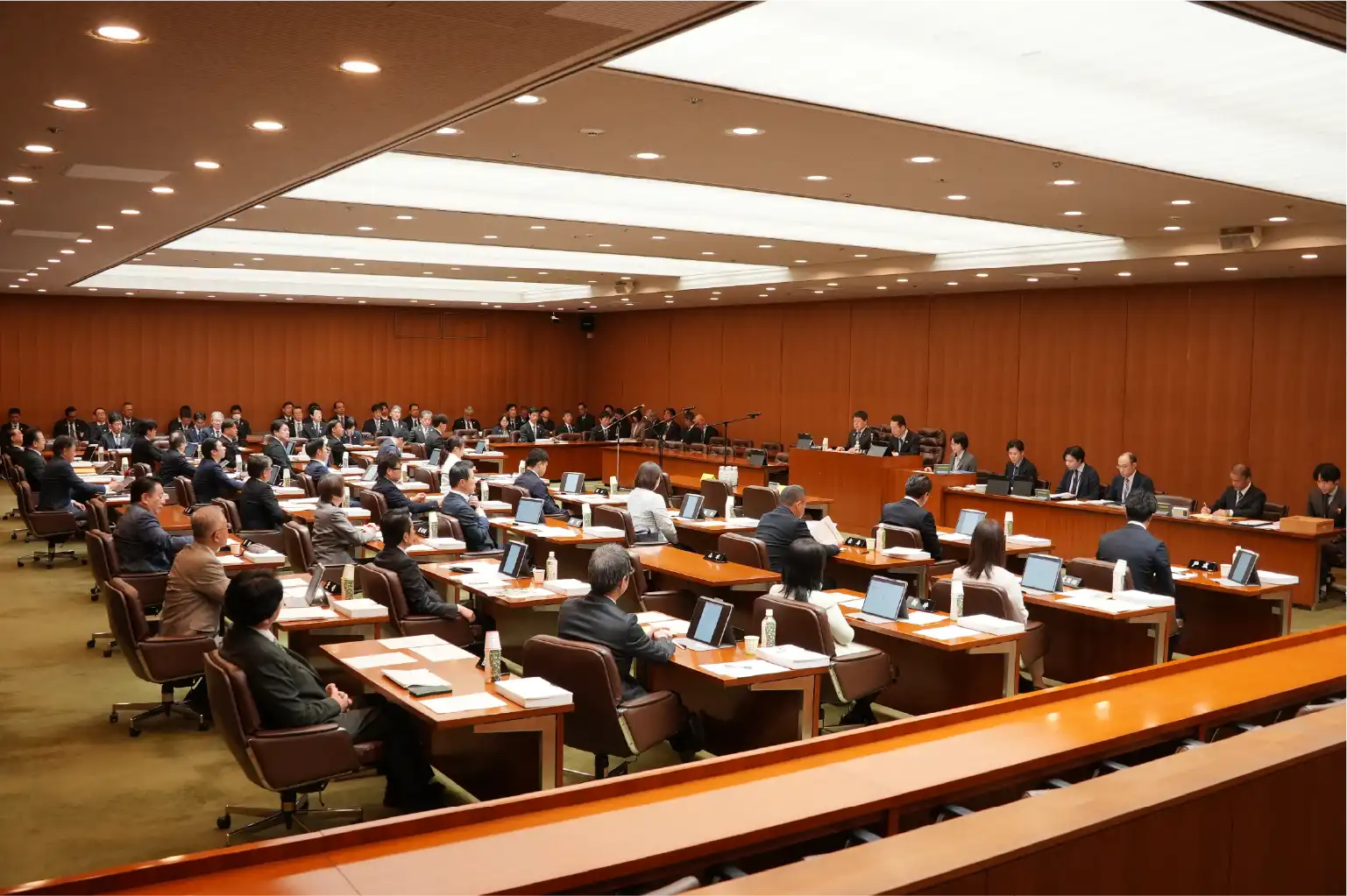 予算特別委員会の写真