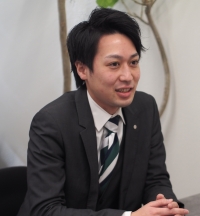 秋枝氏