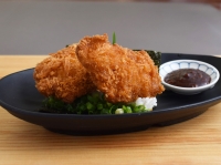 贅沢！はかた地どり味噌カツぱりぱり巻き