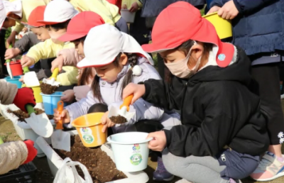 認定こども園たから幼稚園こどもエコクラブ活動写真