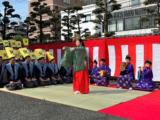 博多松囃子兒東流