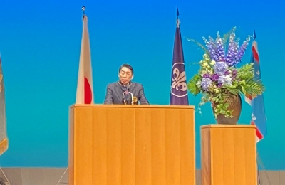 知事写真