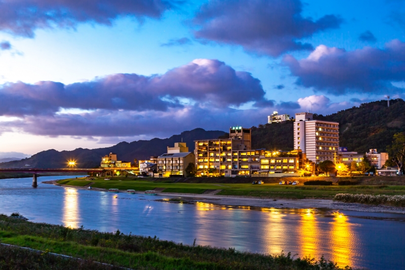 原鶴温泉