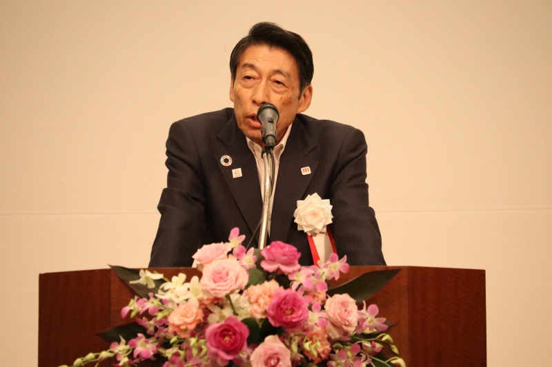 知事写真