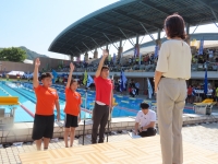 選手宣誓をする代表選手