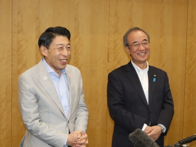 会議後の記者対応