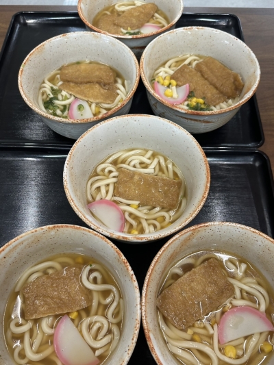 フードバンクに寄贈された食品をこども食堂で活用