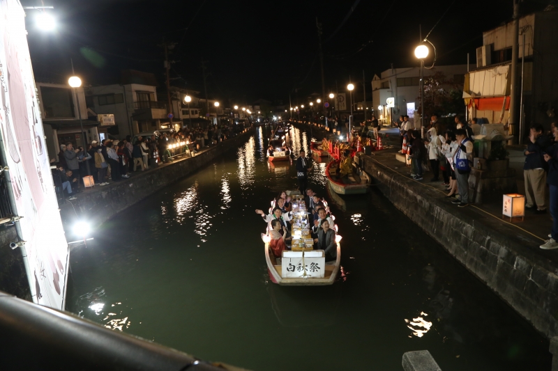水上パレードの様子