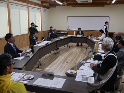 意見交換全体写真