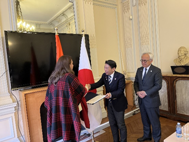 「ワールド・ワンヘルス・コングレス」福岡県誘致の要請書を手交