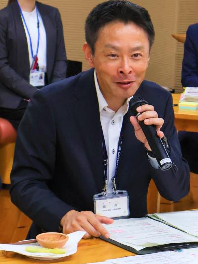 坂井氏