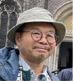 御子柴氏