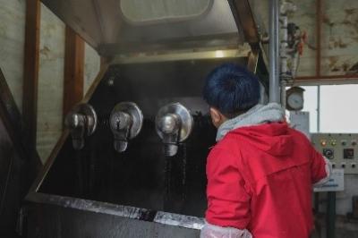 坂田織物さん