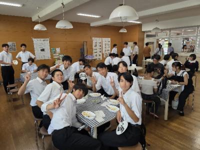 フードドライブで集まった食品を活用した子ども食堂