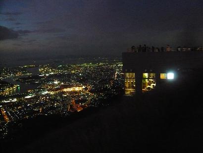 皿倉山より北九州市の夜景