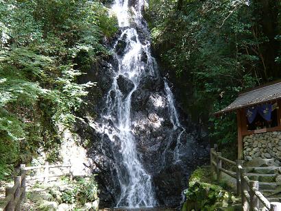 耳納山地より流れる調音の滝