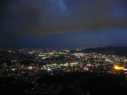 岩屋山より眺める太宰府市、筑紫野市の夜景