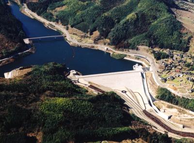 藤波ダムの写真です