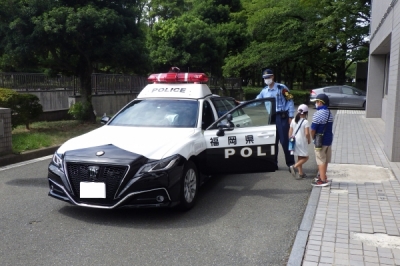 過去の警察棟見学の様子