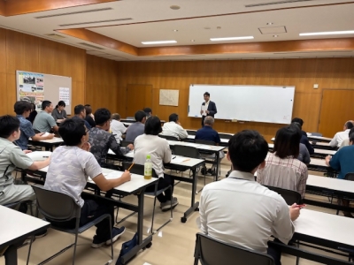 雇用の意義について語る生田氏