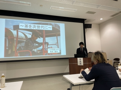 意見発表を行う角田優作氏